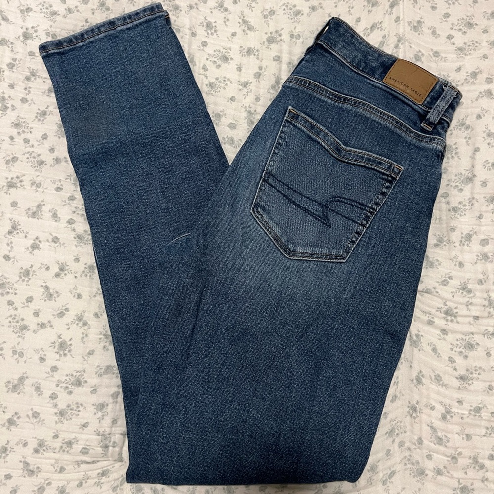 American Eagle Outfitters Medium Blue High Rise Mom Jeans - Xlong